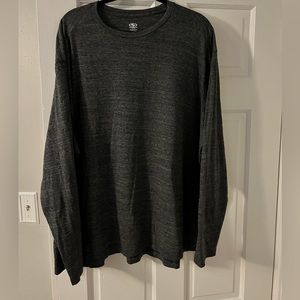 Athletic long sleeve